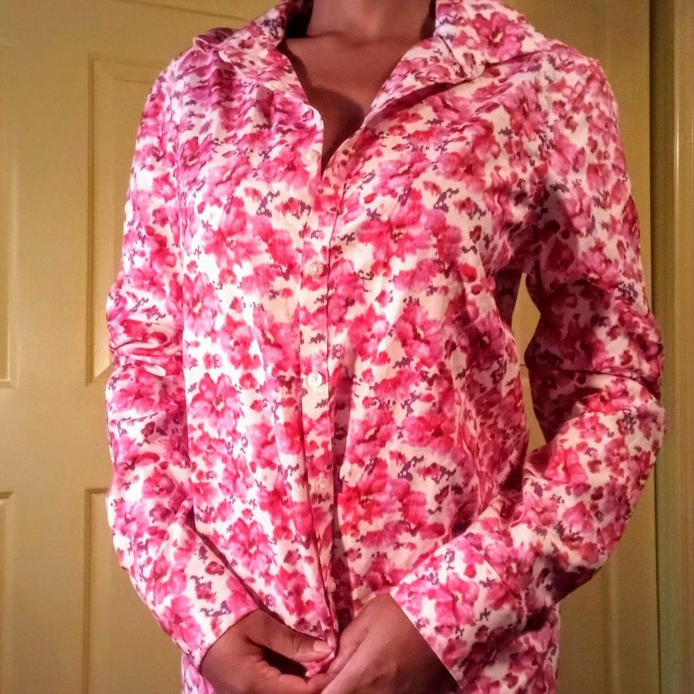 Lands end brand fabulous floral button up blouse